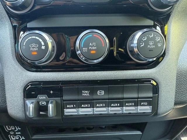 2025 Ram 4500 & 5500 - Image 21 of 21