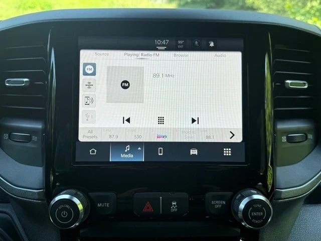 2025 Ram 4500 & 5500 - Image 20 of 21