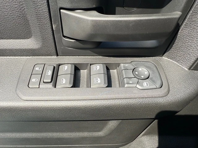 2025 Ram 4500 & 5500 - Image 16 of 21