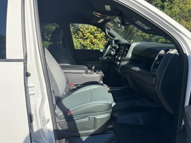 2025 Ram 4500 & 5500 - Image 20 of 21