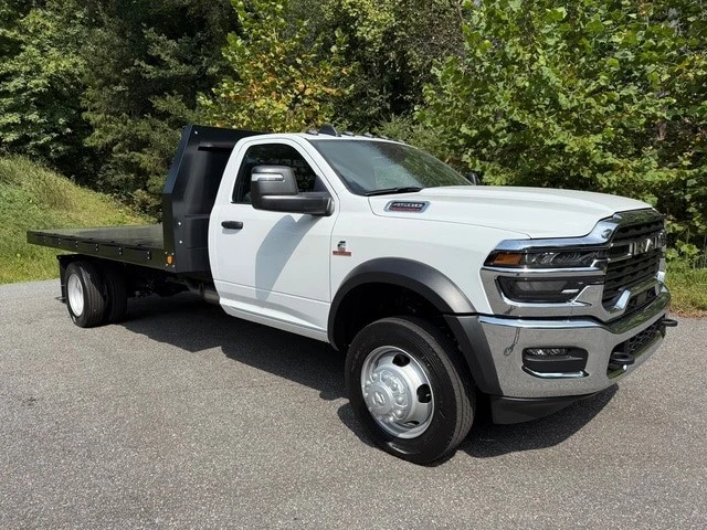 2025 Ram 4500 & 5500 - Image 5 of 21