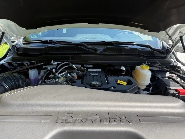 2025 Ram 4500 & 5500 - Image 11 of 21