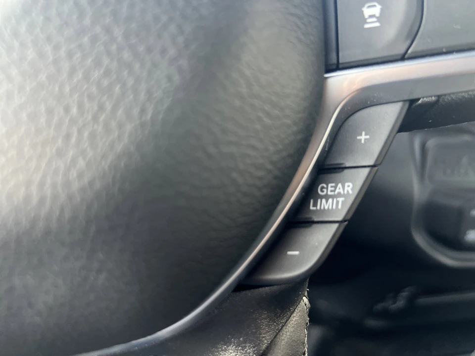 2025 Ram 4500 & 5500 - Image 25 of 31