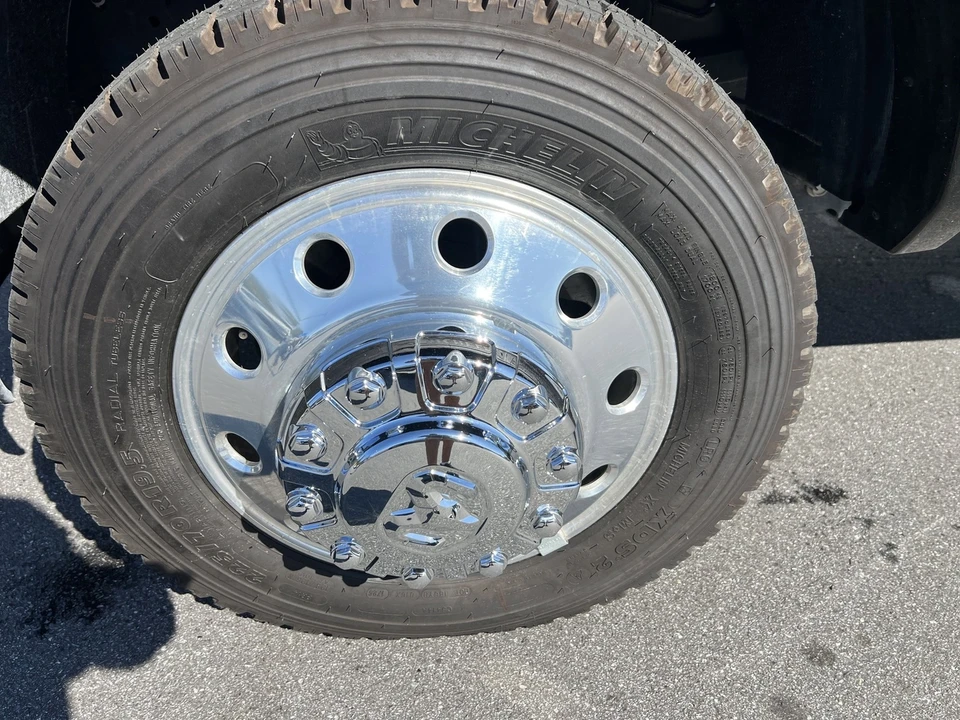 2025 Ram 4500 & 5500 - Image 10 of 12