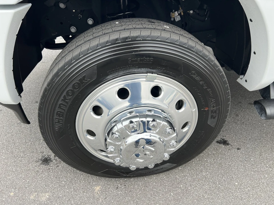 2025 Ram 4500 & 5500 - Image 12 of 21