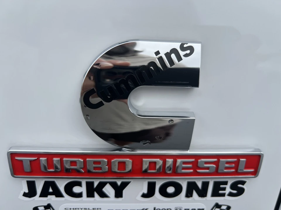 2025 Ram 4500 & 5500 - Image 8 of 29