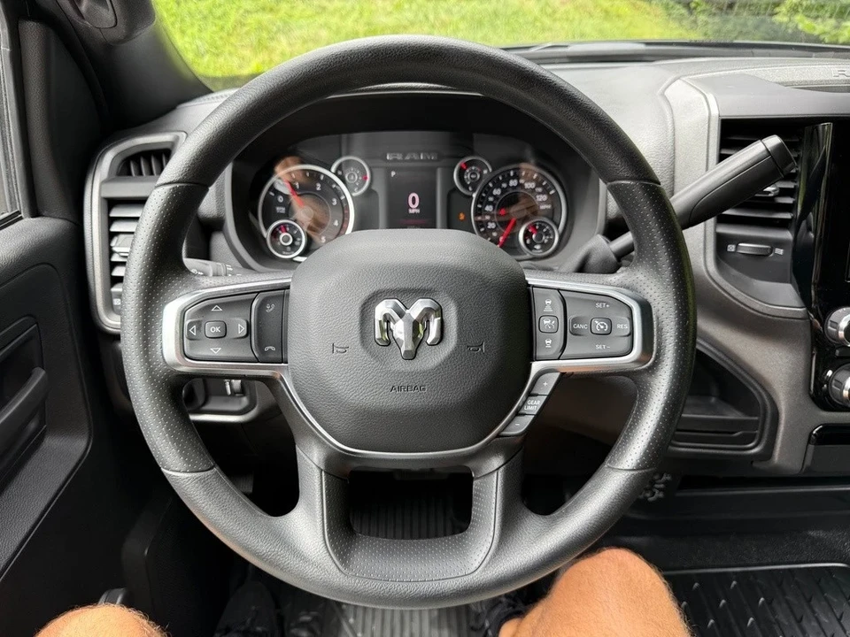 2025 Ram 4500 & 5500 - Image 17 of 21