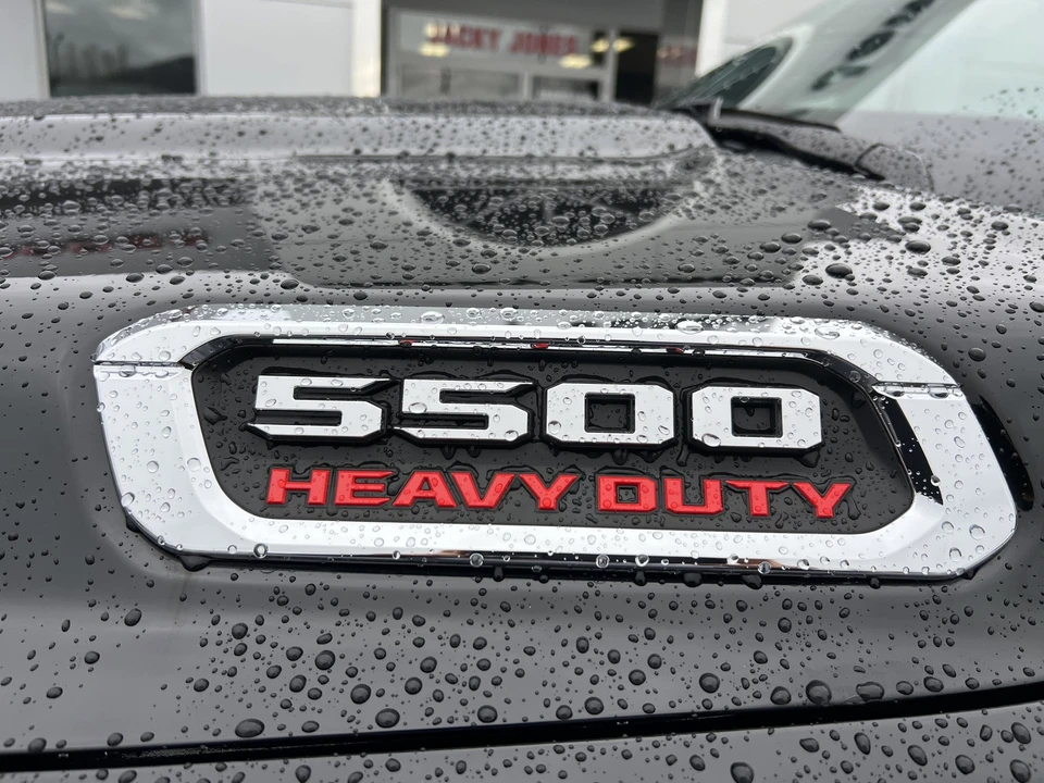 2025 Ram 4500 & 5500 - Image 7 of 12
