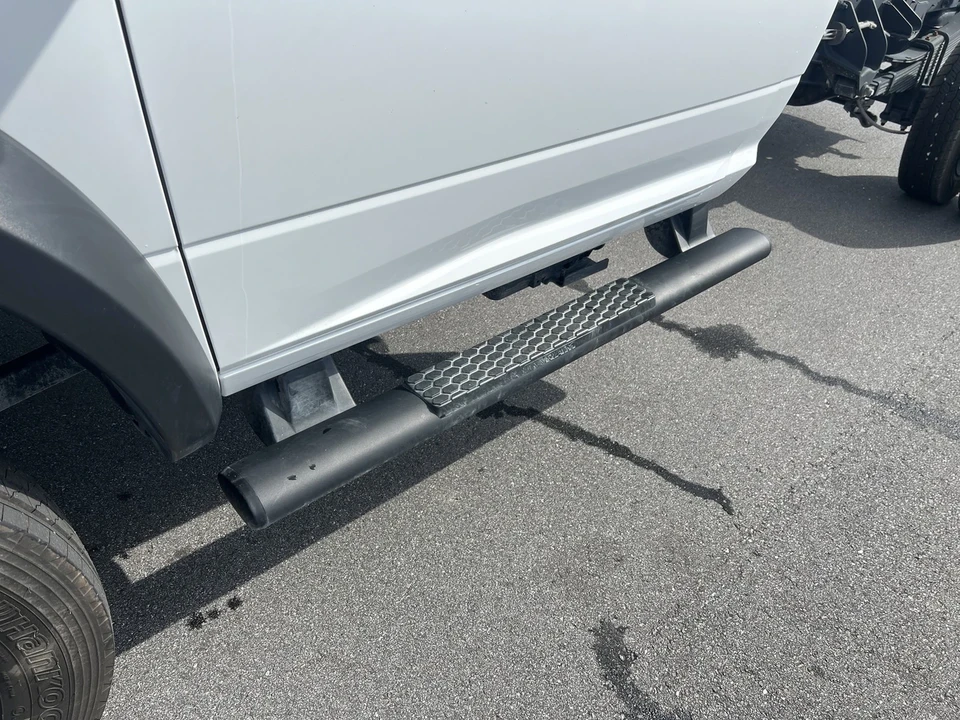 2025 Ram 4500 & 5500 - Image 10 of 12