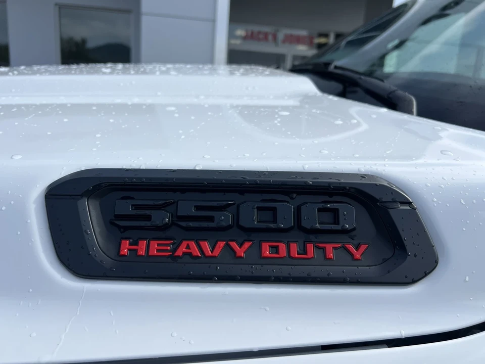 2025 Ram 4500 & 5500 - Image 7 of 12