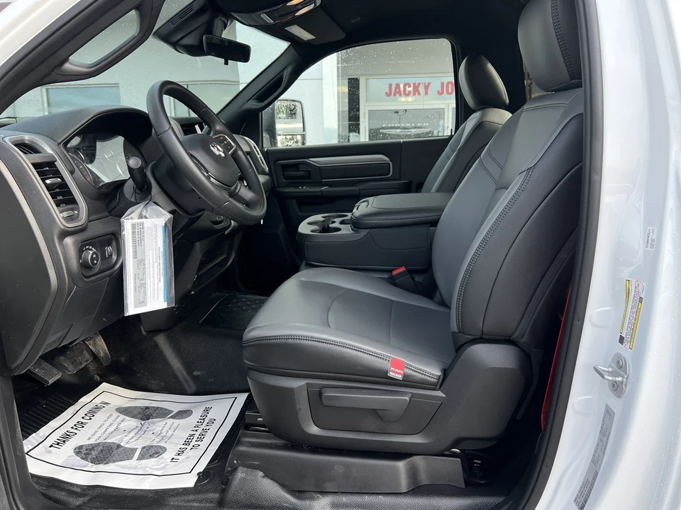 2025 Ram 4500 & 5500 - Image 12 of 12