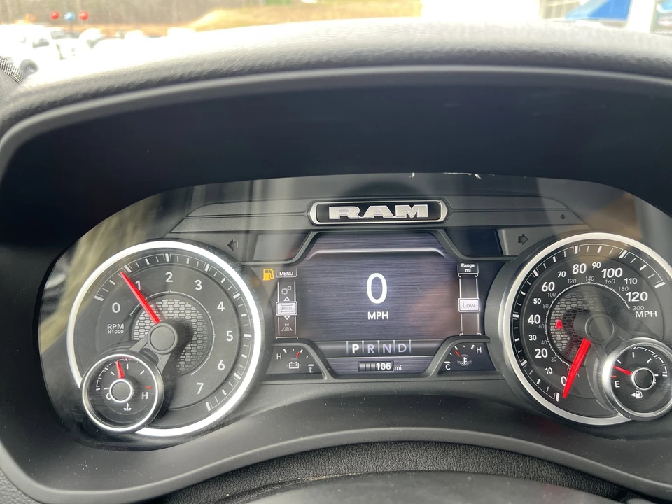 2025 Ram 4500 & 5500 - Image 19 of 21