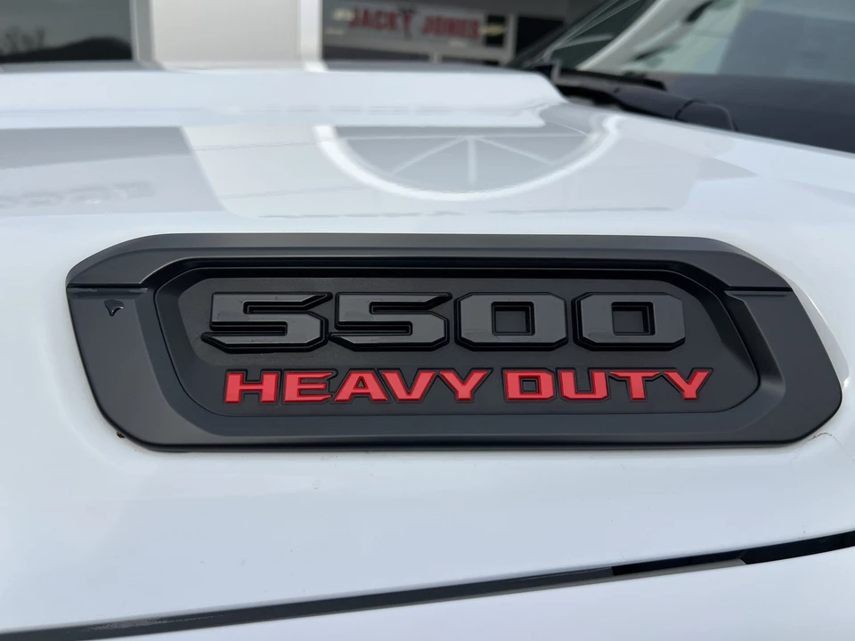2025 Ram 4500 & 5500 - Image 7 of 12