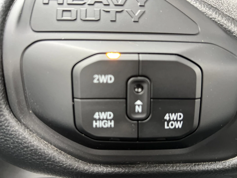 2025 Ram 4500 & 5500 - Image 18 of 21
