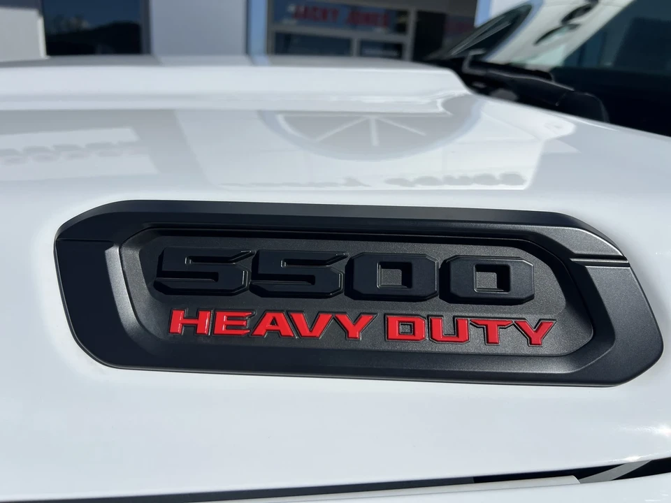 2025 Ram 4500 & 5500 - Image 7 of 12
