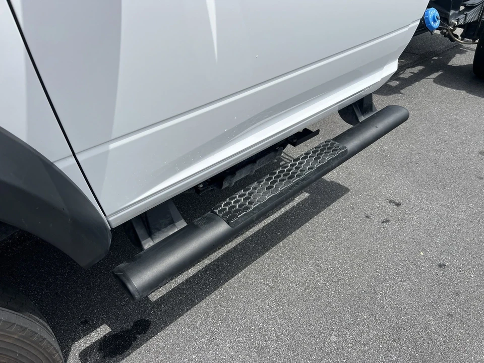 2025 Ram 4500 & 5500 - Image 9 of 12