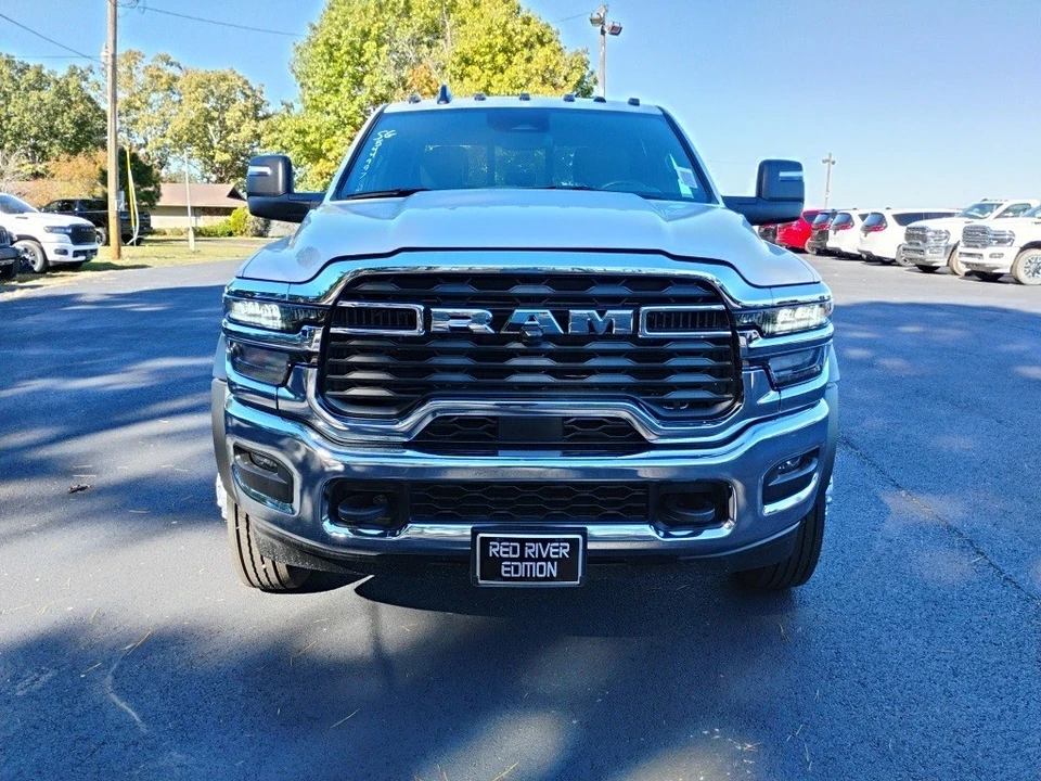 2025 Ram 4500 & 5500 - Image 2 of 12