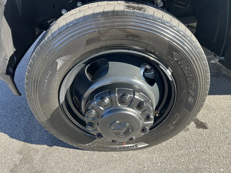 2025 Ram 4500 & 5500 - Image 10 of 12