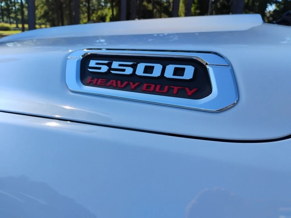 2025 Ram 4500 & 5500 - Image 11 of 12