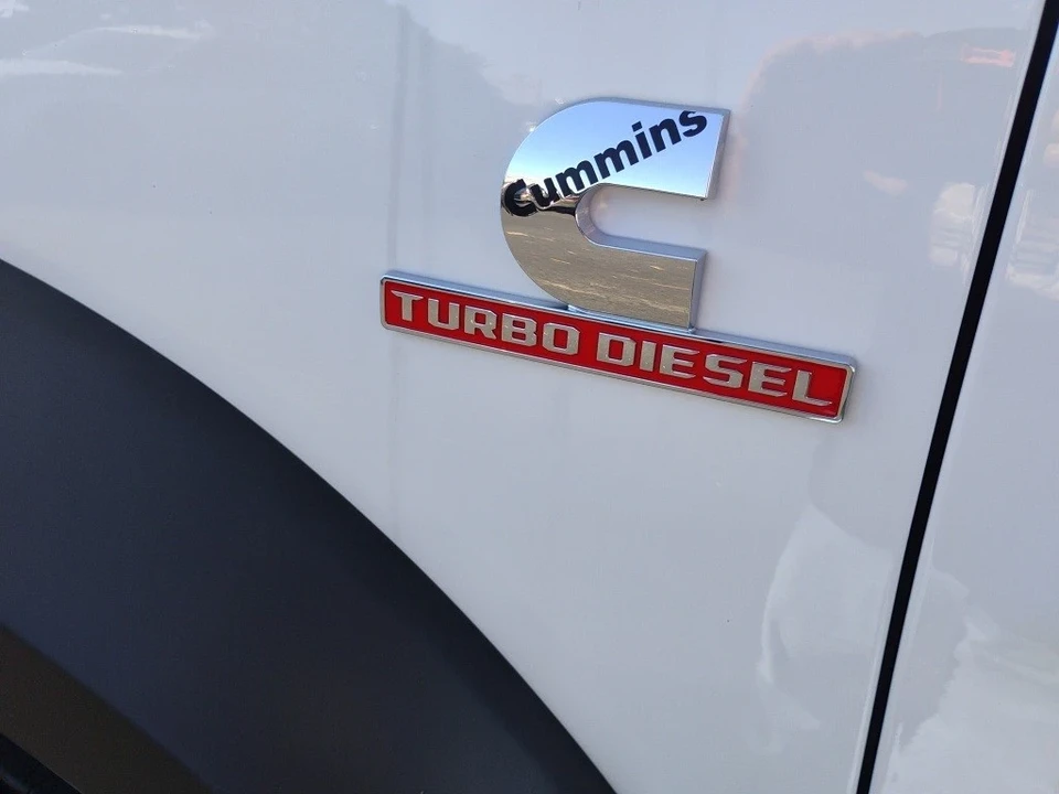 2025 Ram 4500 & 5500 - Image 10 of 12