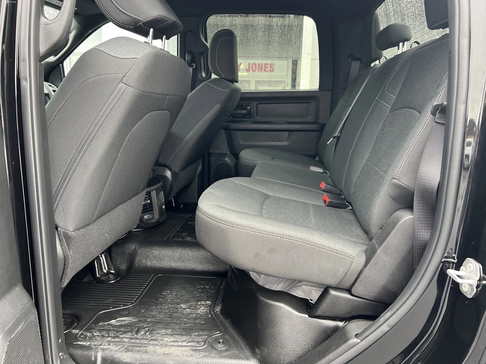2025 Ram 4500 & 5500 - Image 11 of 28