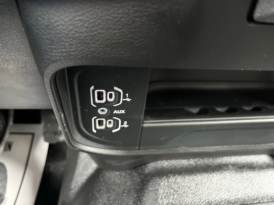 2025 Ram 4500 & 5500 - Image 21 of 28