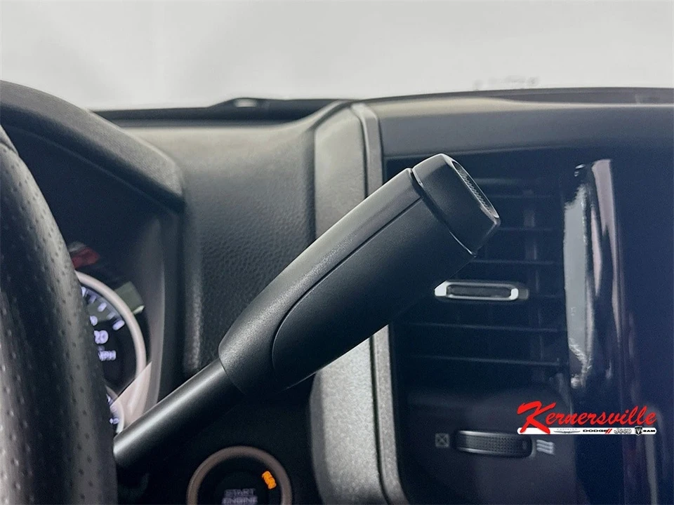 2025 Ram 4500 & 5500 - Image 12 of 19