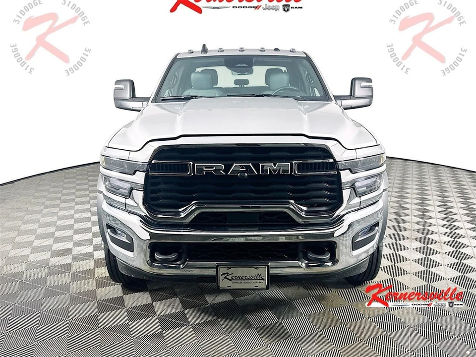 2025 Ram 4500 & 5500 - Image 2 of 12