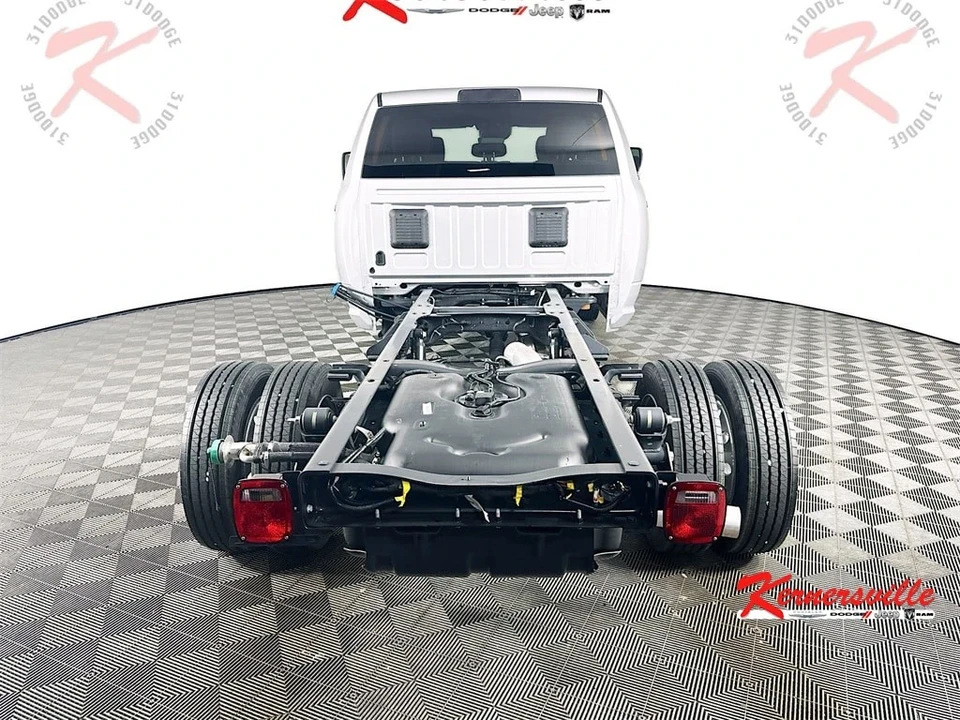 2025 Ram 4500 & 5500 - Image 6 of 20