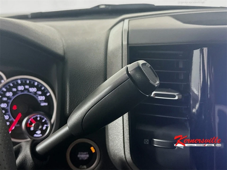 2025 Ram 4500 & 5500 - Image 12 of 19
