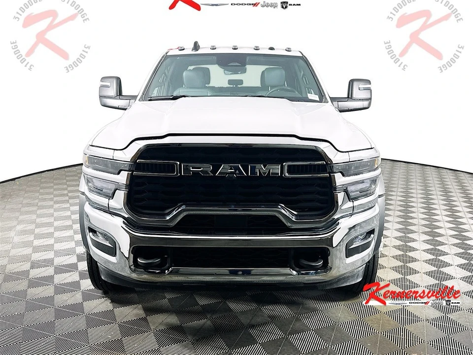 2025 Ram 4500 & 5500 - Image 3 of 21