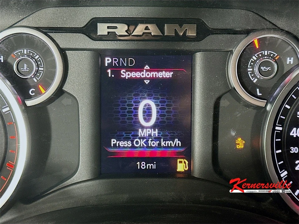 2025 Ram 4500 & 5500 - Image 12 of 21