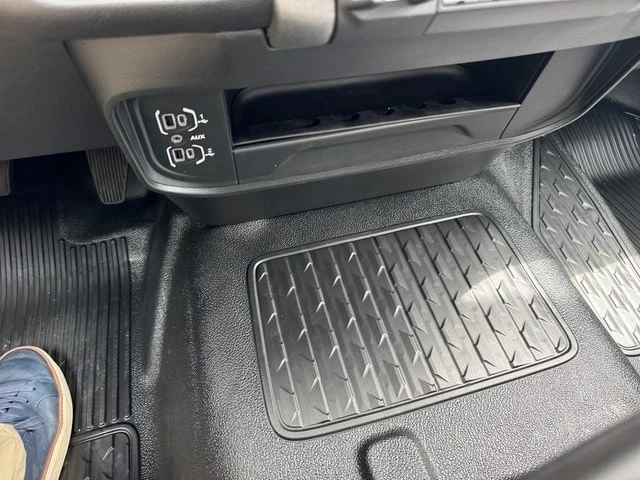 2025 Ram 4500 & 5500 - Image 20 of 21
