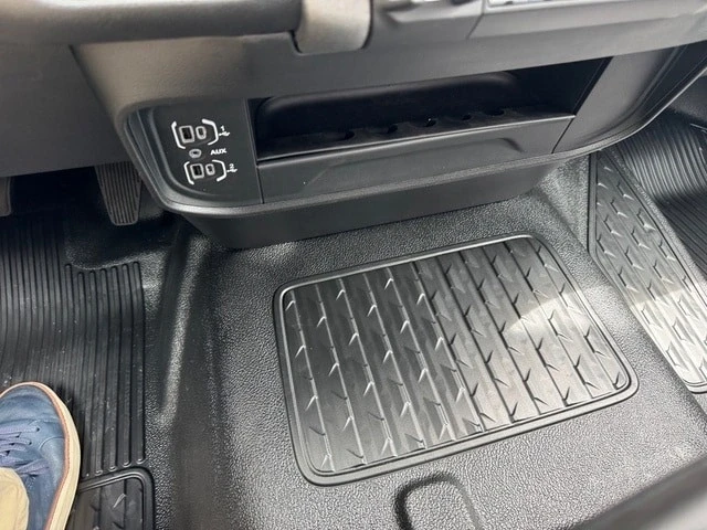 2025 Ram 4500 & 5500 - Image 20 of 21