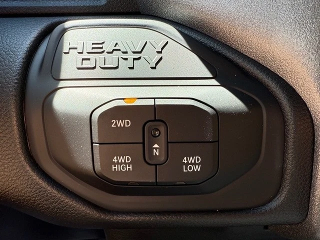 2025 Ram 4500 & 5500 - Image 18 of 21