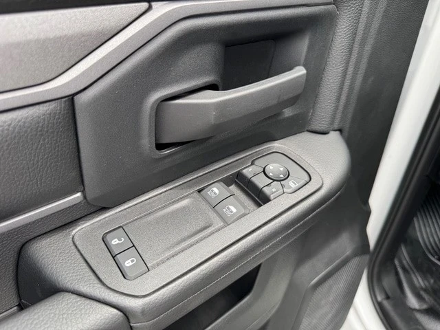 2025 Ram 4500 & 5500 - Image 12 of 21