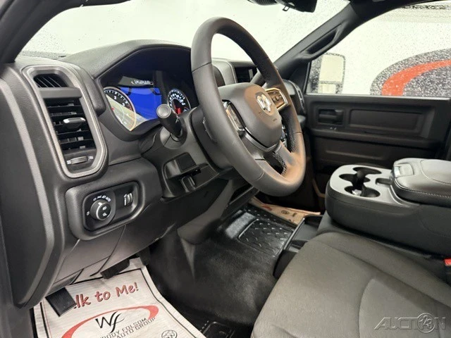 2025 Ram 4500 & 5500 - Image 11 of 12