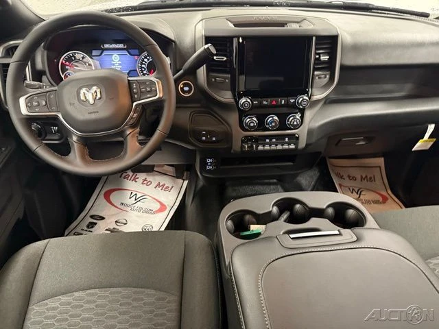2025 Ram 4500 & 5500 - Image 17 of 20