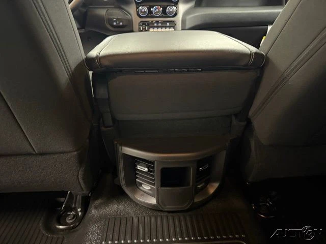 2025 Ram 4500 & 5500 - Image 15 of 20