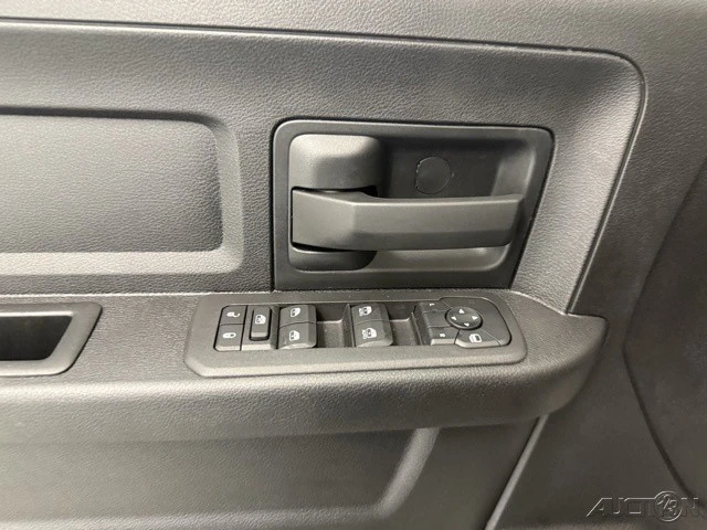 2025 Ram 4500 & 5500 - Image 11 of 18