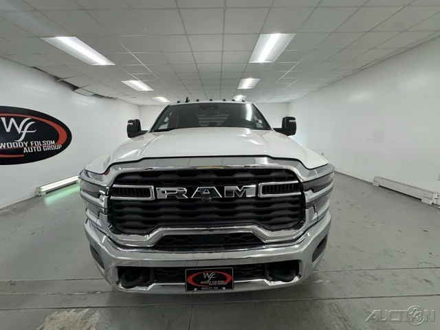 2025 Ram 4500 & 5500 - Image 2 of 18