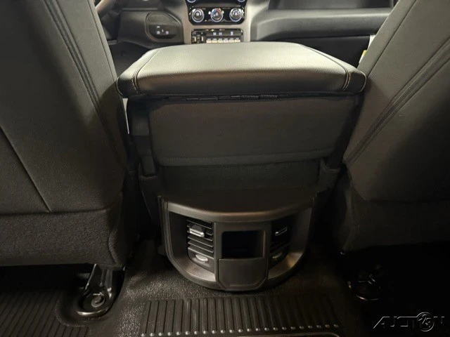 2025 Ram 4500 & 5500 - Image 15 of 19