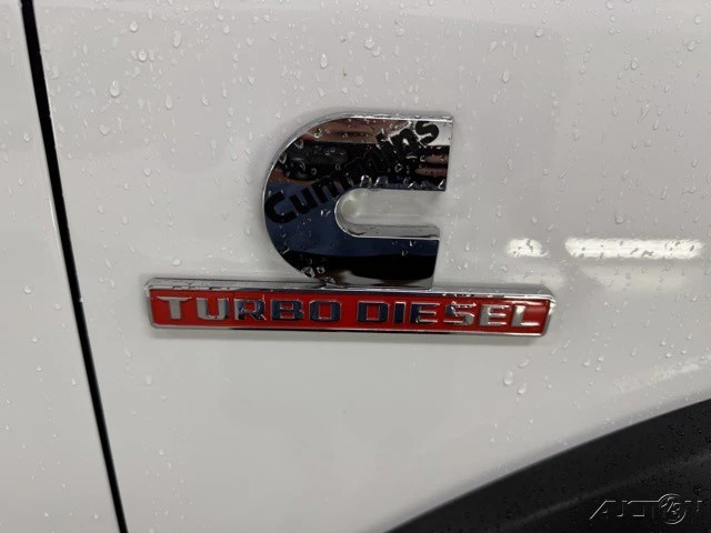 2025 Ram 4500 & 5500 - Image 5 of 18