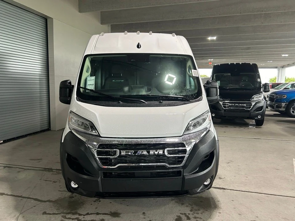2025 Ram ProMaster - Image 8 of 21