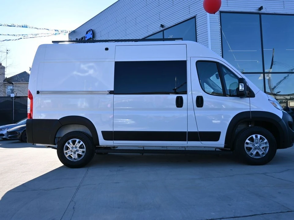 2025 Ram ProMaster - Image 11 of 21