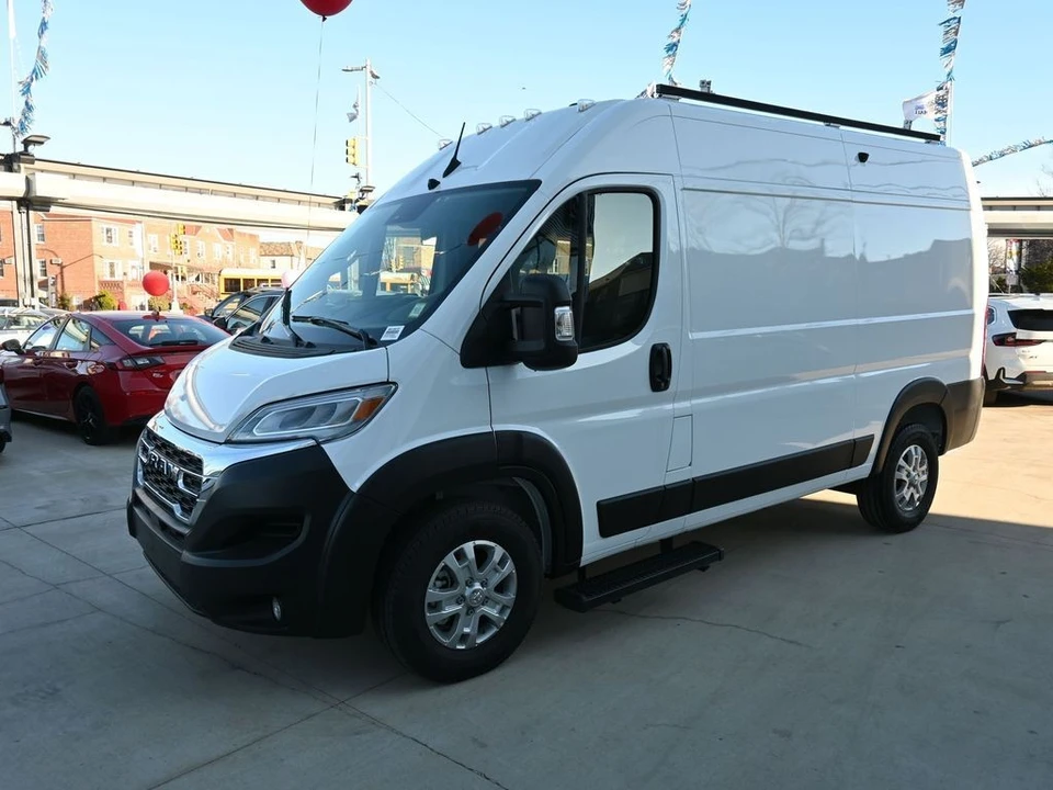 2025 Ram ProMaster - Image 4 of 21