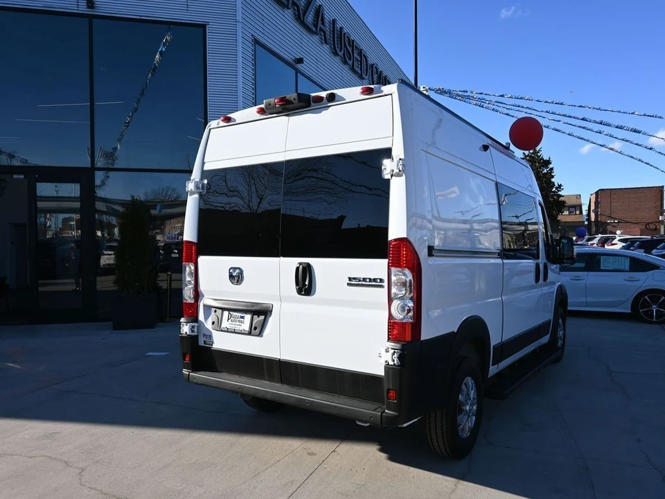 2025 Ram ProMaster - Image 9 of 21