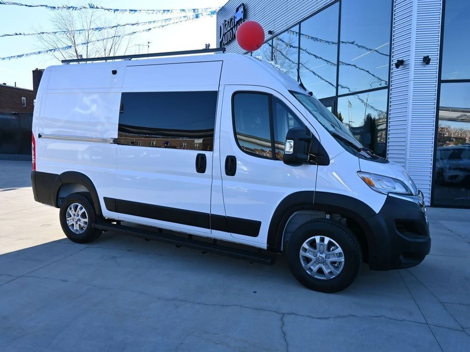 2025 Ram ProMaster - Image 12 of 21