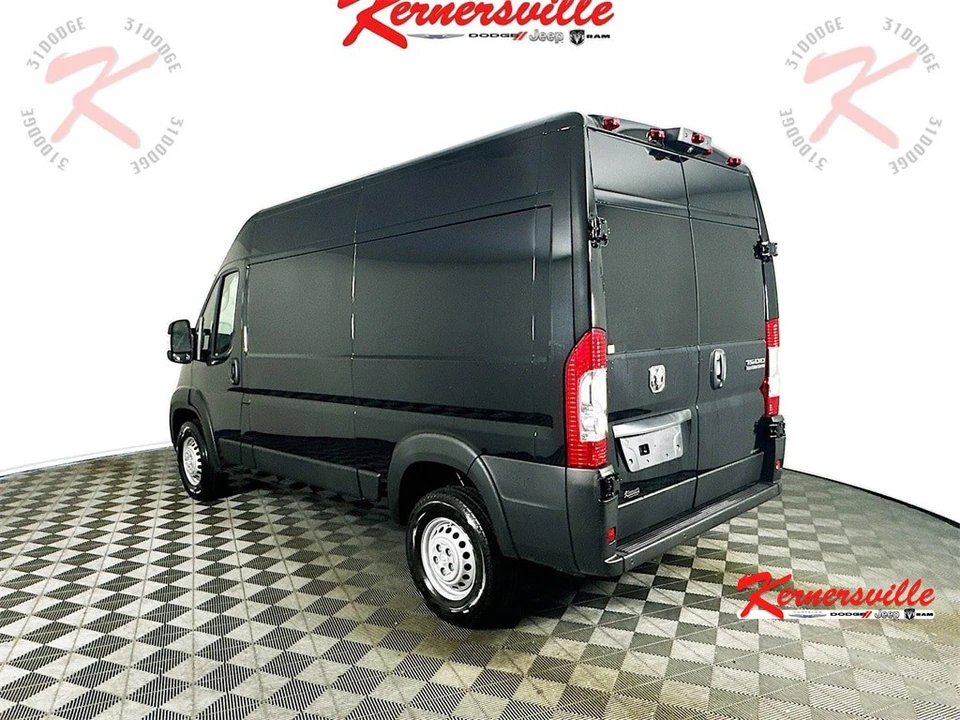 2025 Ram ProMaster - Image 5 of 12