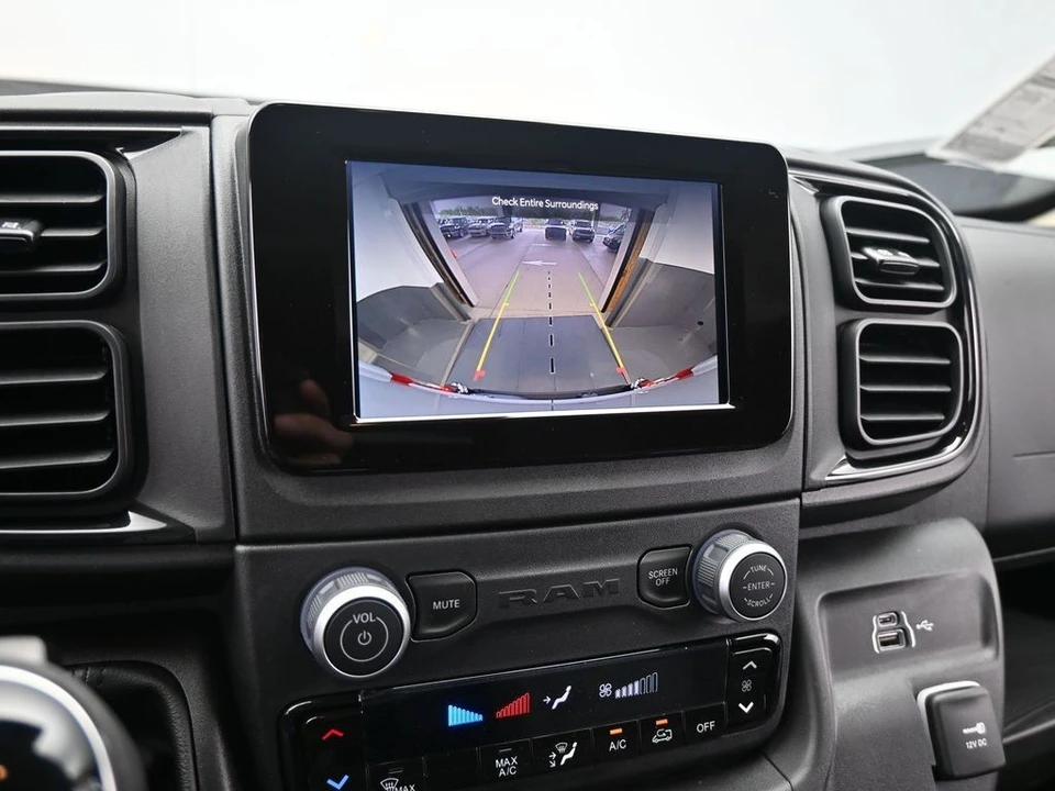 2025 Ram ProMaster - Image 16 of 21